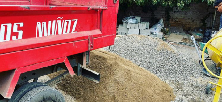 Camión Aridos Muñoz