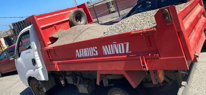 Camión Aridos Muñoz
